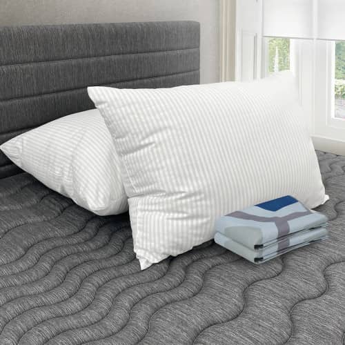 Combo 2 Almohadas Polycotton + Fundas